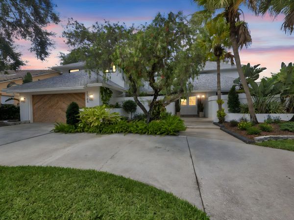 12706 Headwater Circle, Wellington, FL 33414
