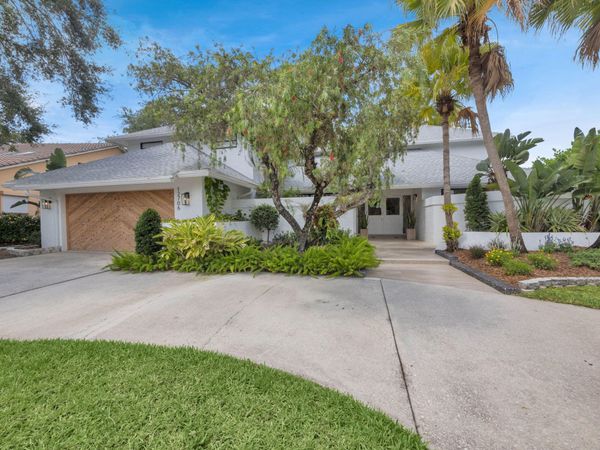12706 Headwater Circle, Wellington, FL 33414