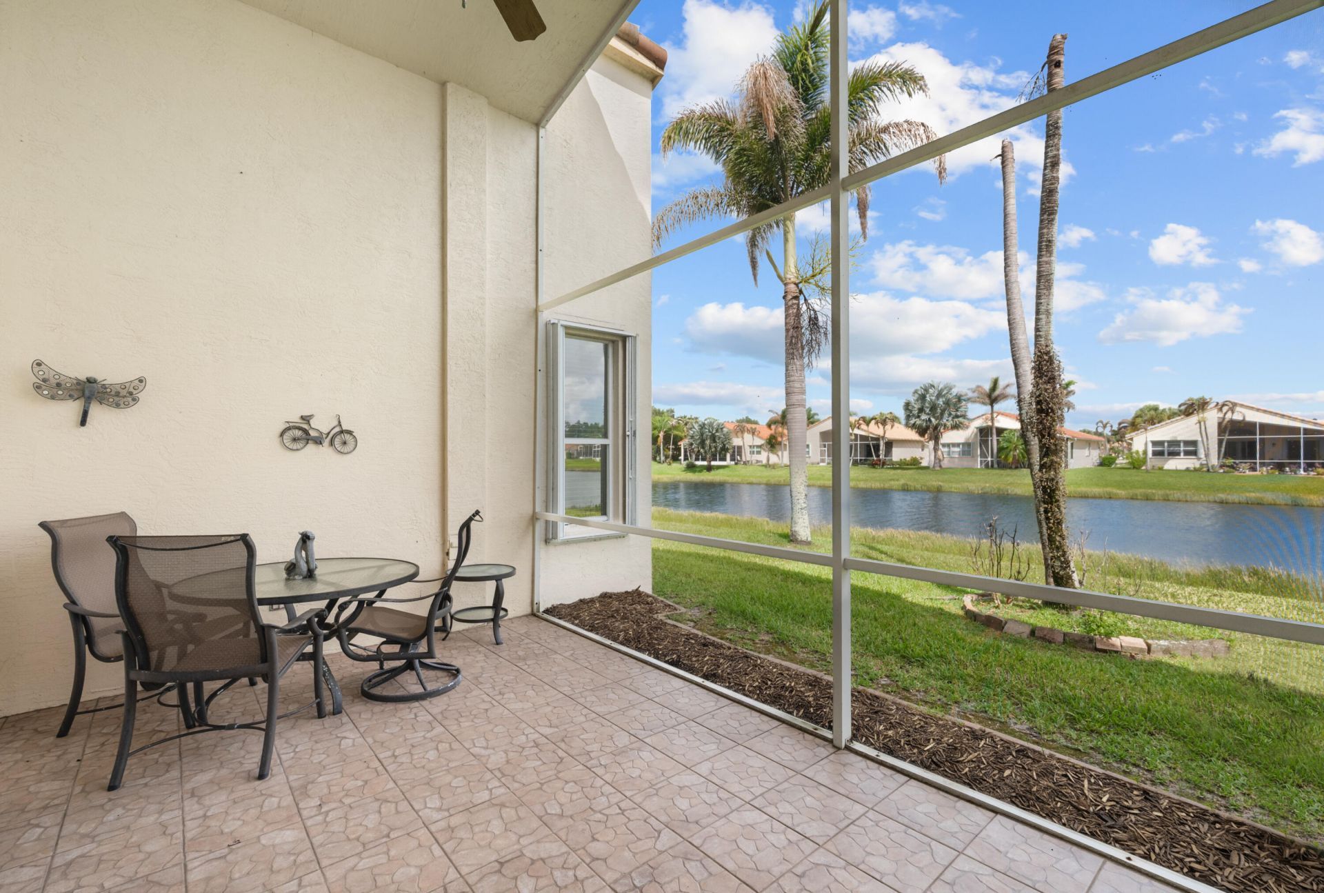524 NW Blue Lake Drive, Port Saint Lucie, FL 34986 Photo