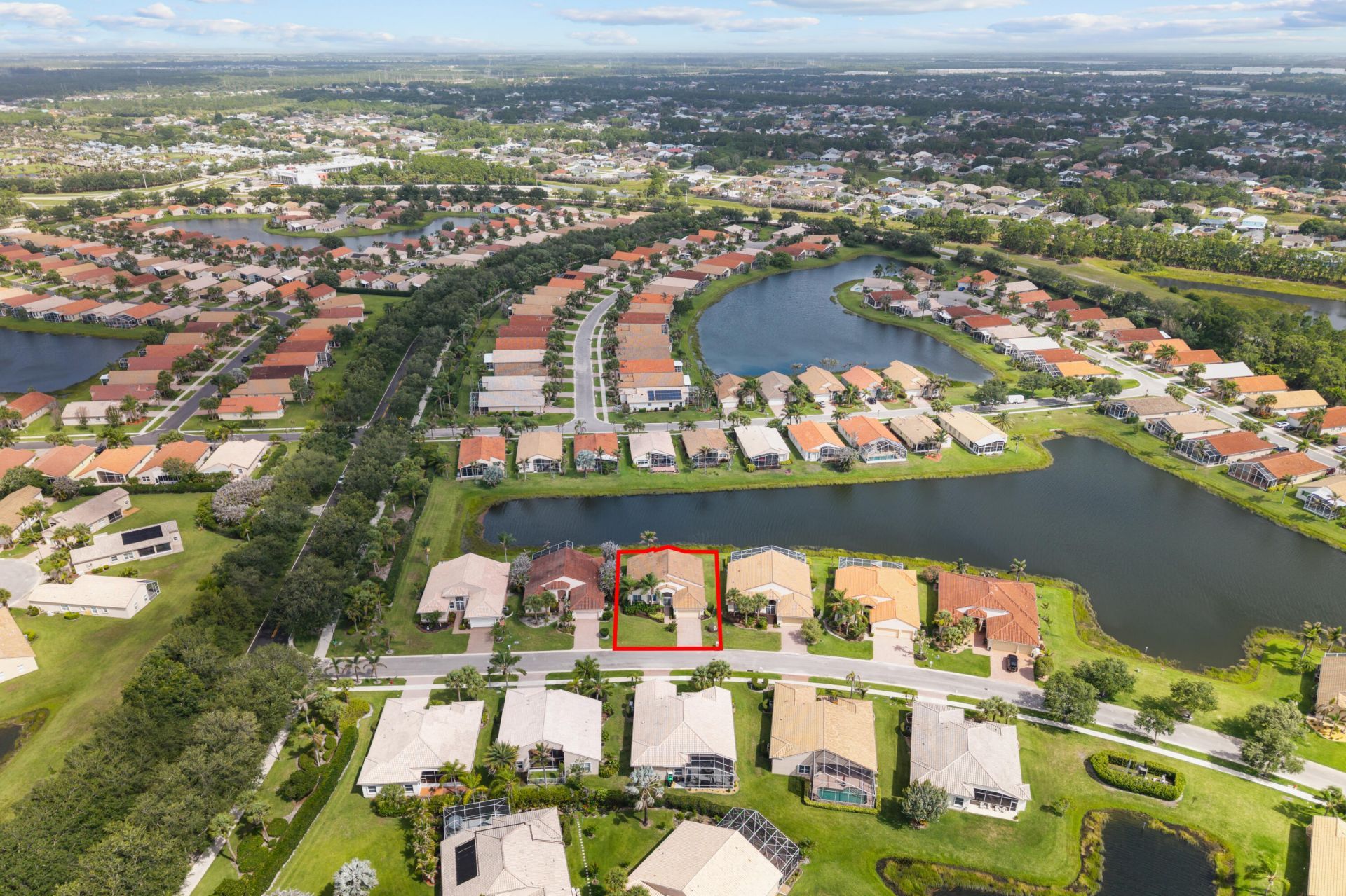 524 NW Blue Lake Drive, Port Saint Lucie, FL 34986 Photo