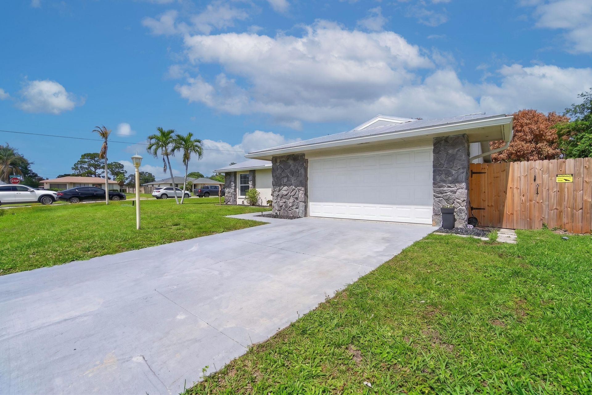 1911 SE Dock Street, Port Saint Lucie, FL 34952 Photo