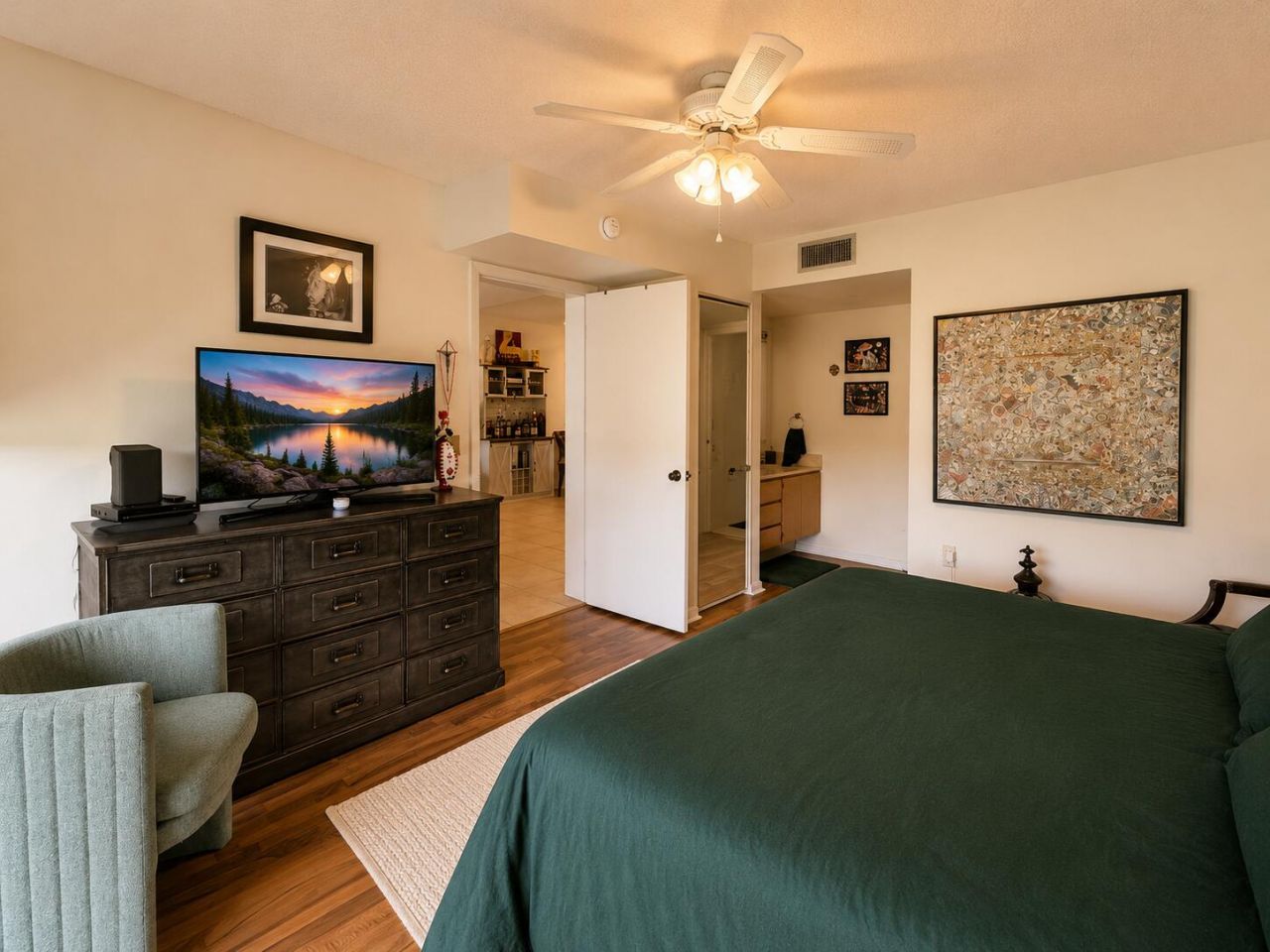6193 Balboa Circle, Unit 405, Boca Raton, FL 33433 Photo