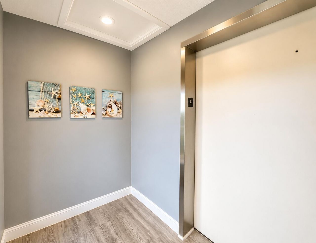 6193 Balboa Circle, Unit 405, Boca Raton, FL 33433 Photo