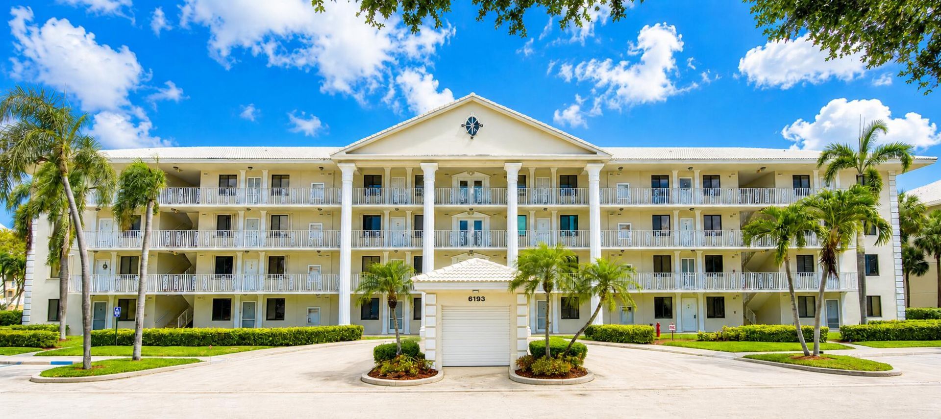 6193 Balboa Circle, Unit 405, Boca Raton, FL 33433 Photo