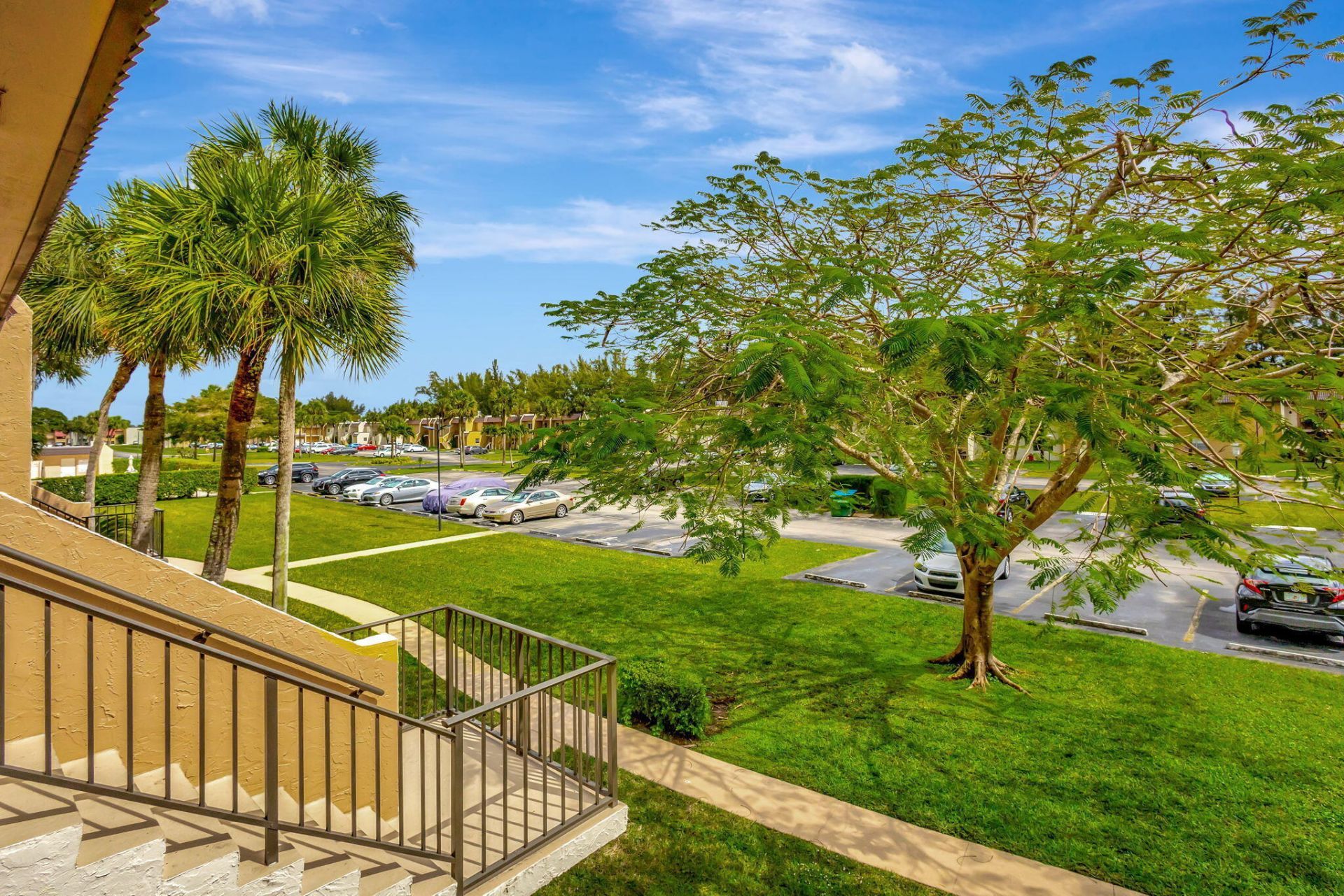 154 Lake Meryl Drive, Unit 255, West Palm Beach, FL 33411 Photo