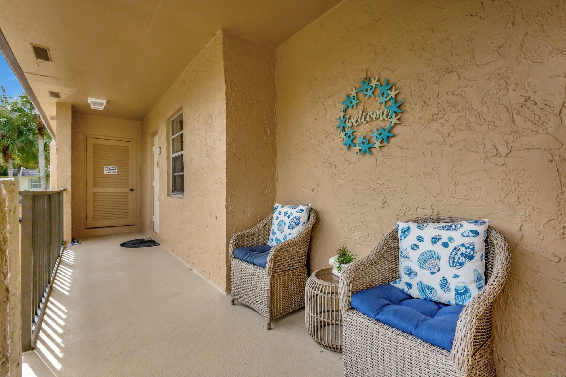 154 Lake Meryl Drive, Unit 255, West Palm Beach, FL 33411 Photo