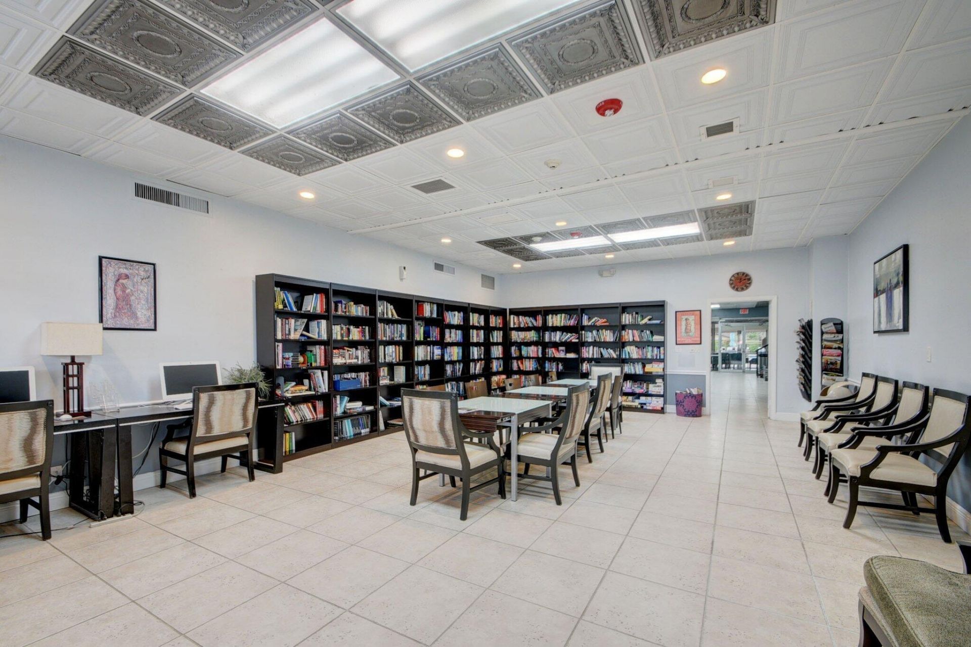 154 Lake Meryl Drive, Unit 255, West Palm Beach, FL 33411 Photo