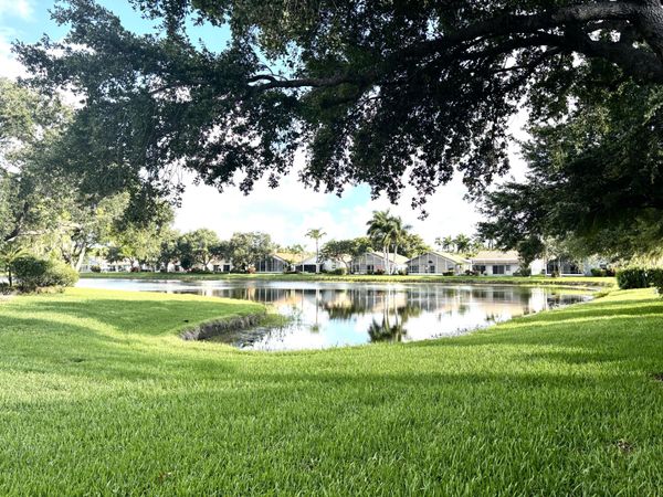 9671 Harbour Lake Circle, Boynton Beach, FL 33437