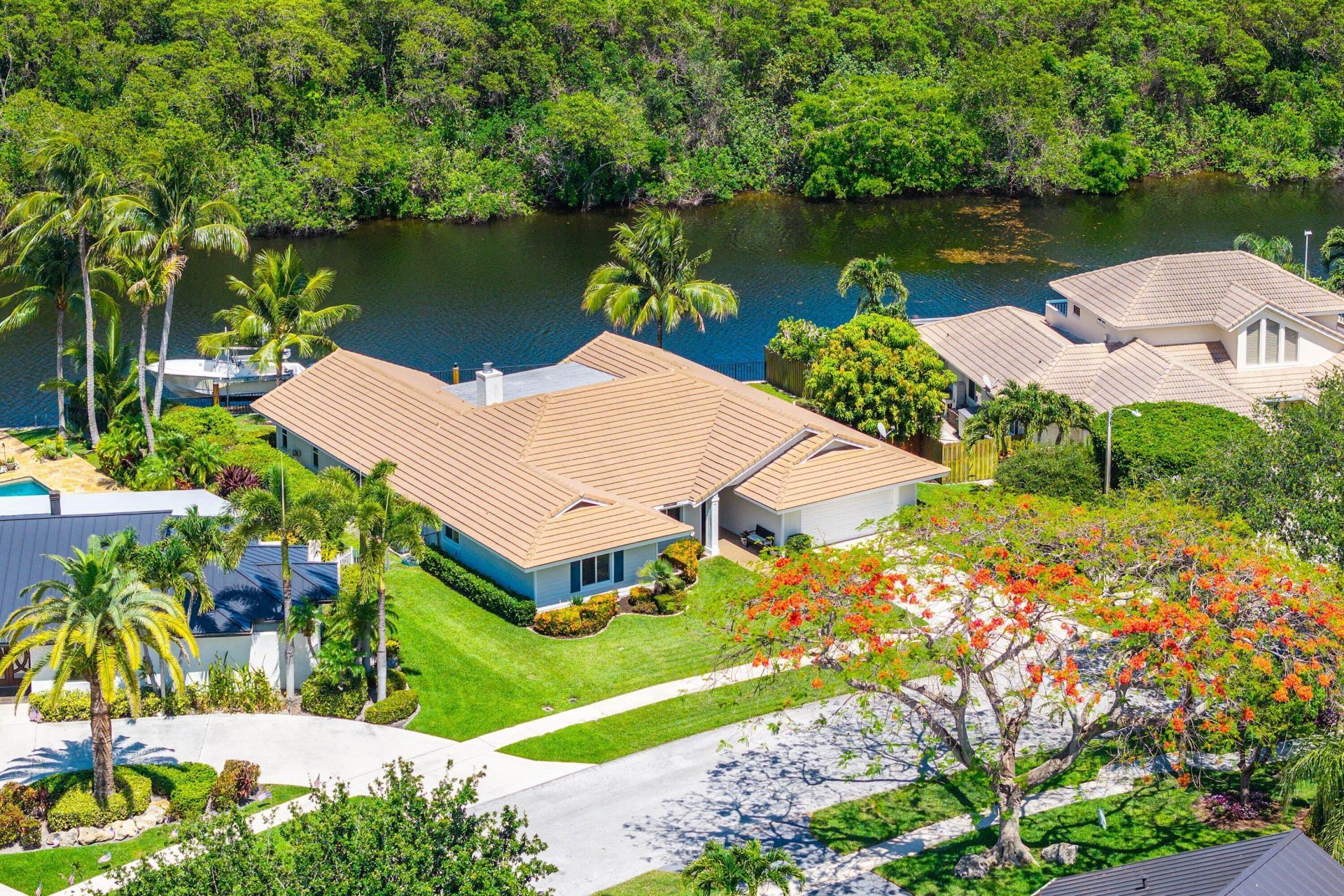763 Camino Lakes Circle, Boca Raton, FL 33486 Photo