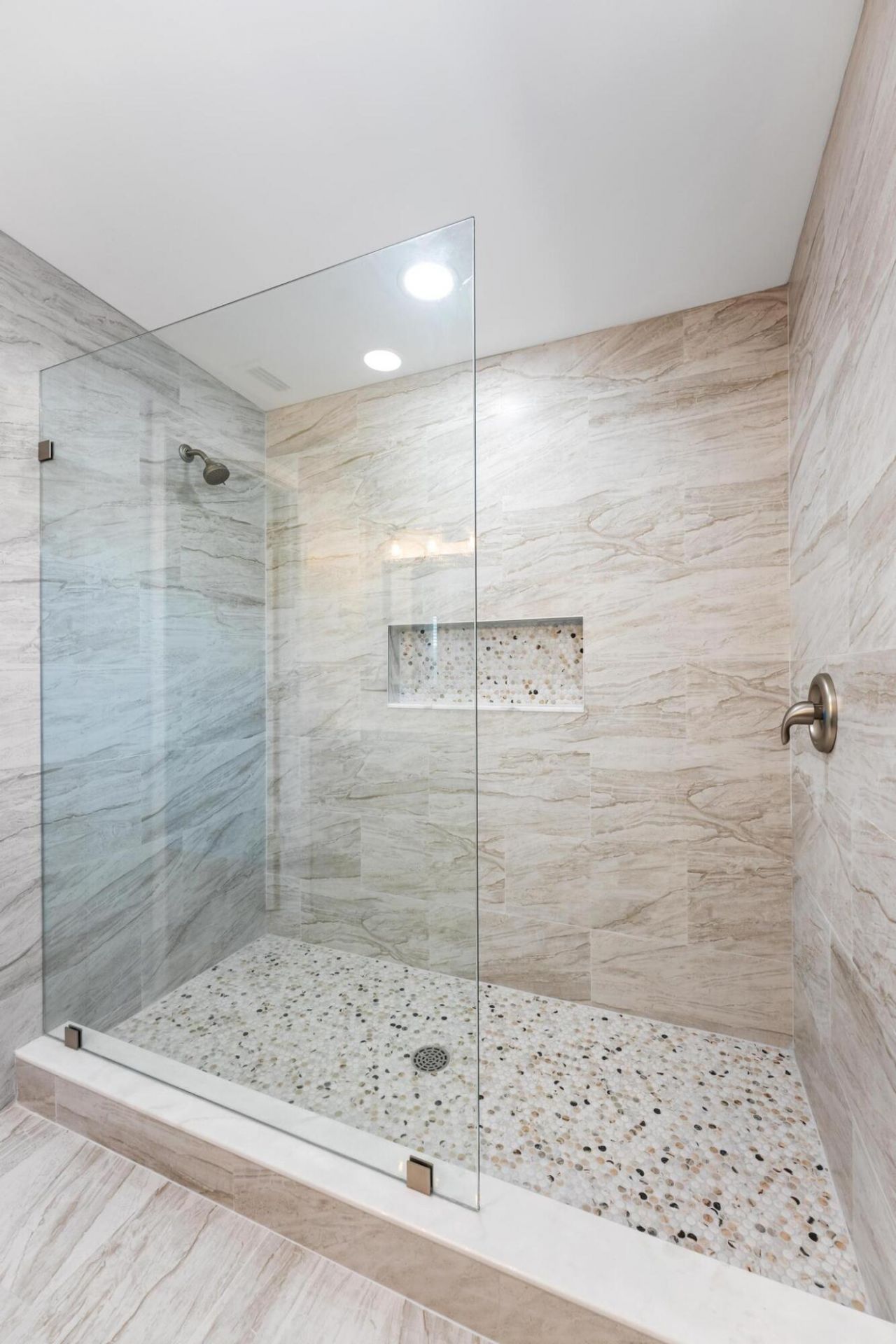2105 Wellington Road, West Palm Beach, FL 33409 Photo