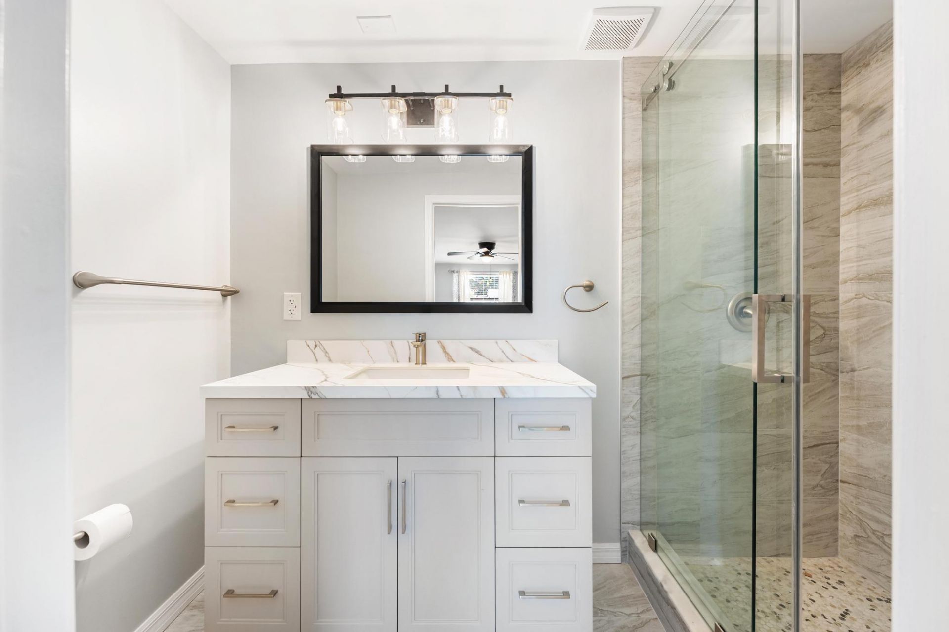 2105 Wellington Road, West Palm Beach, FL 33409 Photo