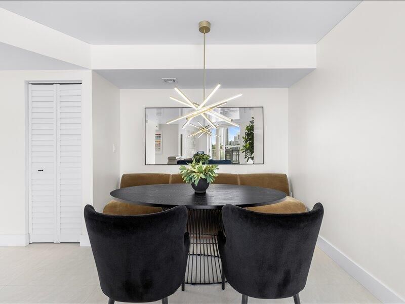18260 N Bay Road, Unit 418, Sunny Isles Beach, FL 33160 Photo