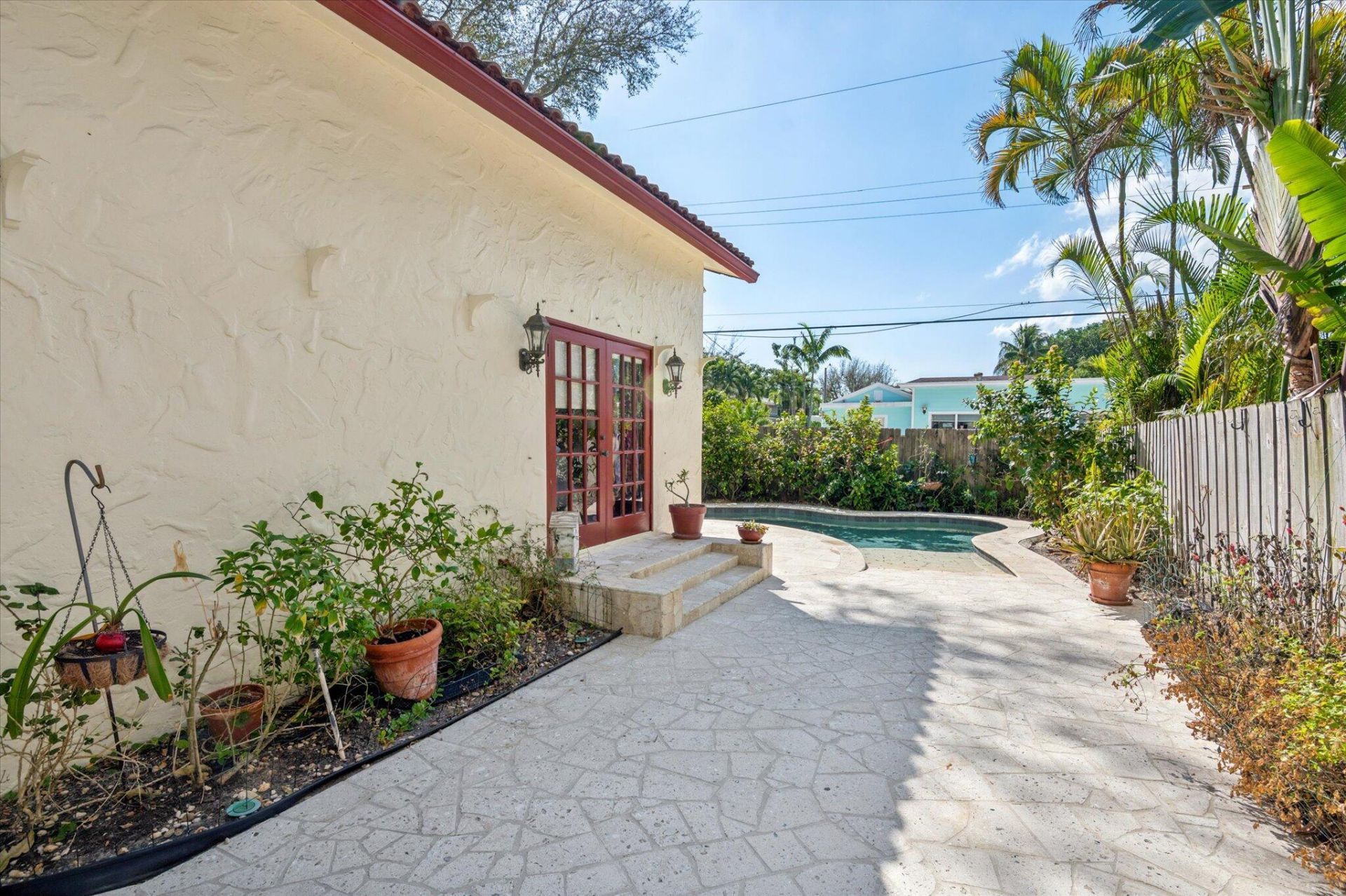 704 SE 8th Street, Fort Lauderdale, FL 33316 Photo