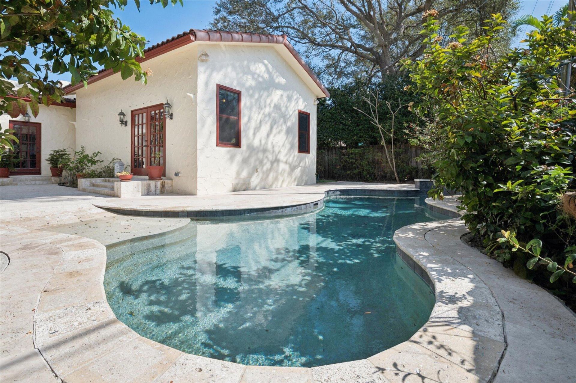 704 SE 8th Street, Fort Lauderdale, FL 33316 Photo