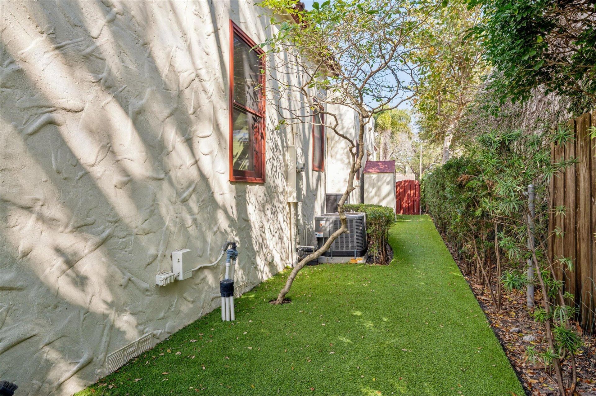 704 SE 8th Street, Fort Lauderdale, FL 33316 Photo