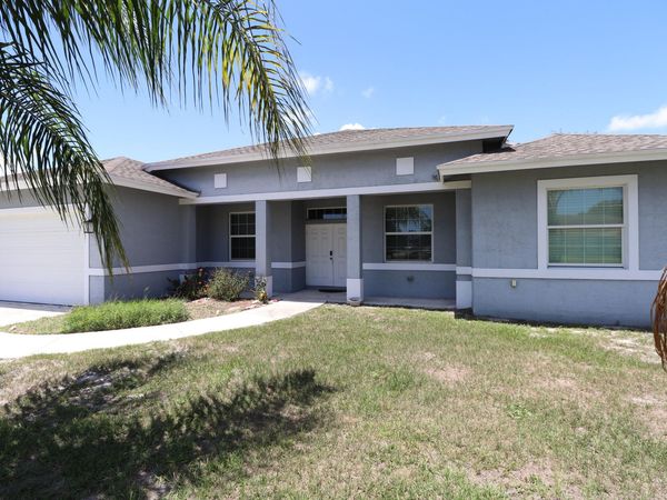 134 NW Heather Street, Port St. Lucie, FL 34983