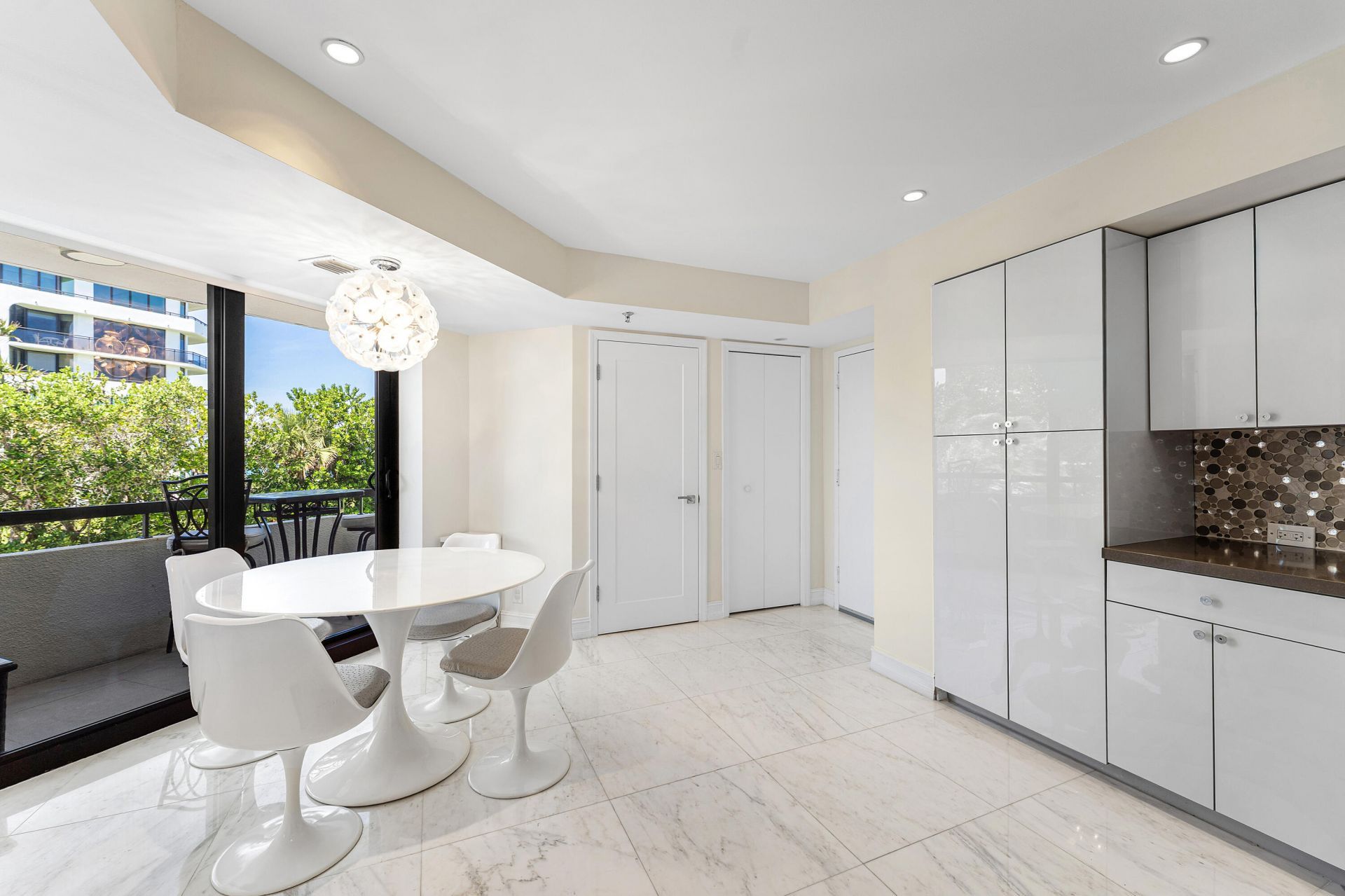 3120 S Ocean Boulevard, Unit 3-202, Palm Beach, FL 33480 Photo