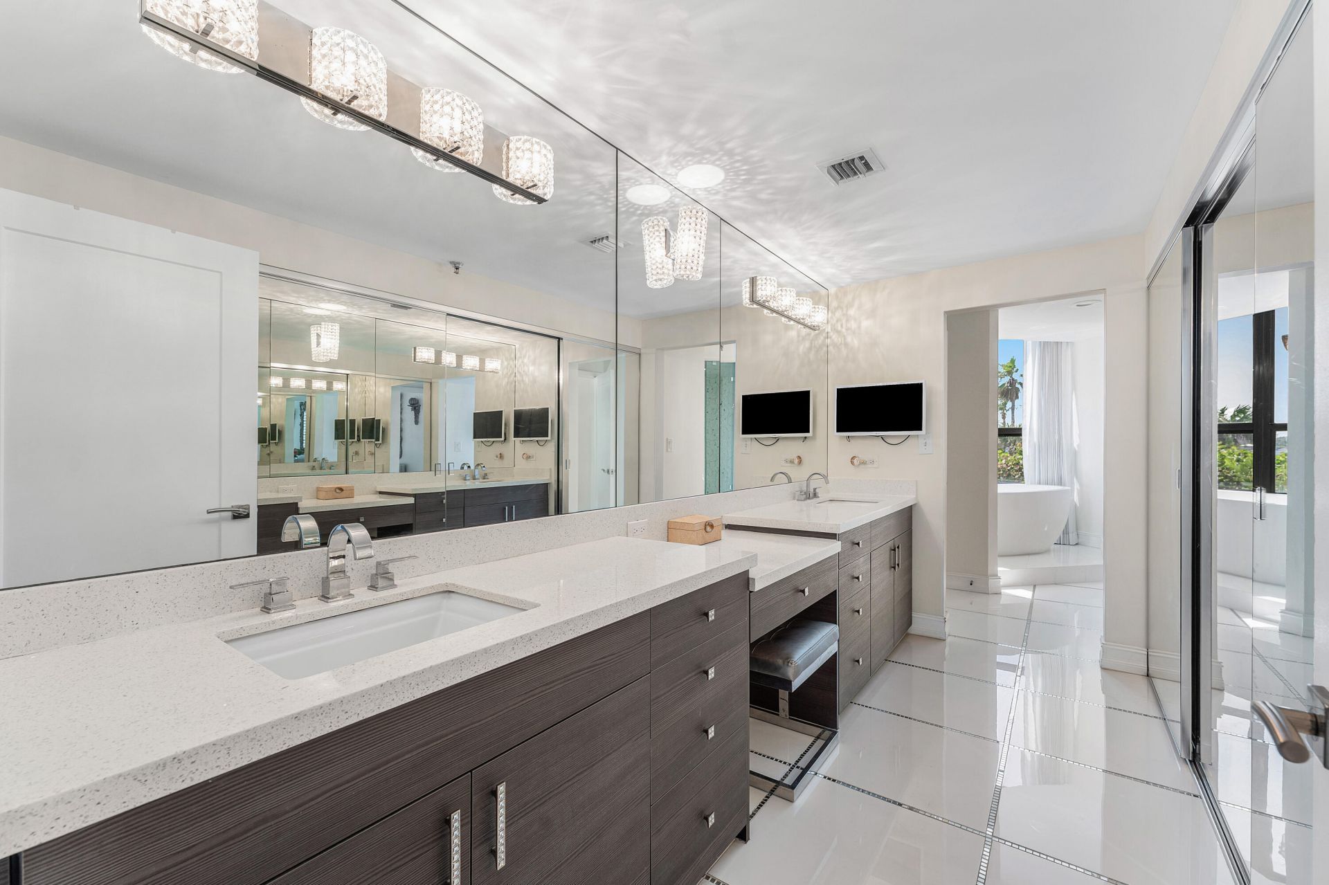 3120 S Ocean Boulevard, Unit 3-202, Palm Beach, FL 33480 Photo