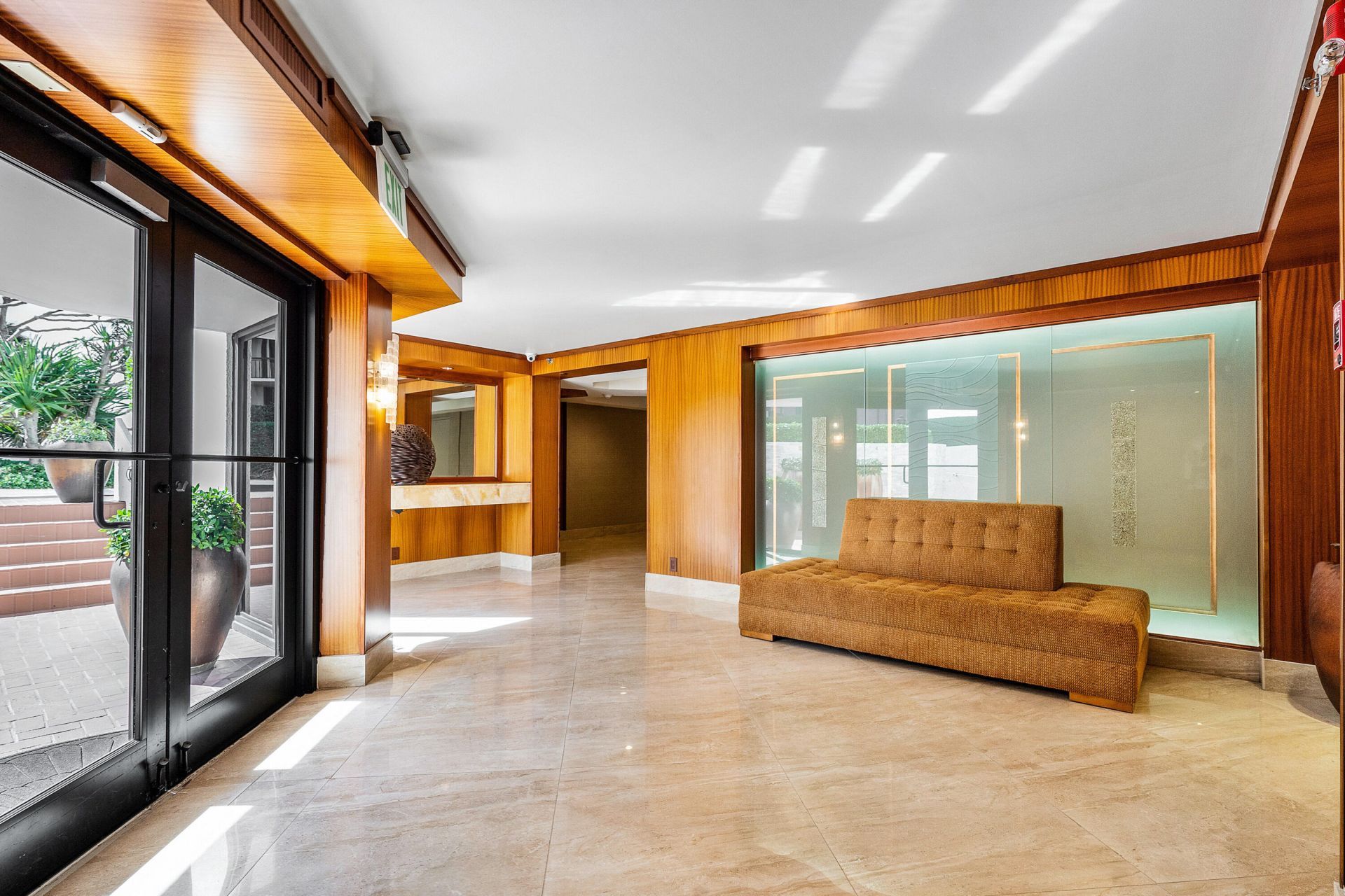 3120 S Ocean Boulevard, Unit 3-202, Palm Beach, FL 33480 Photo