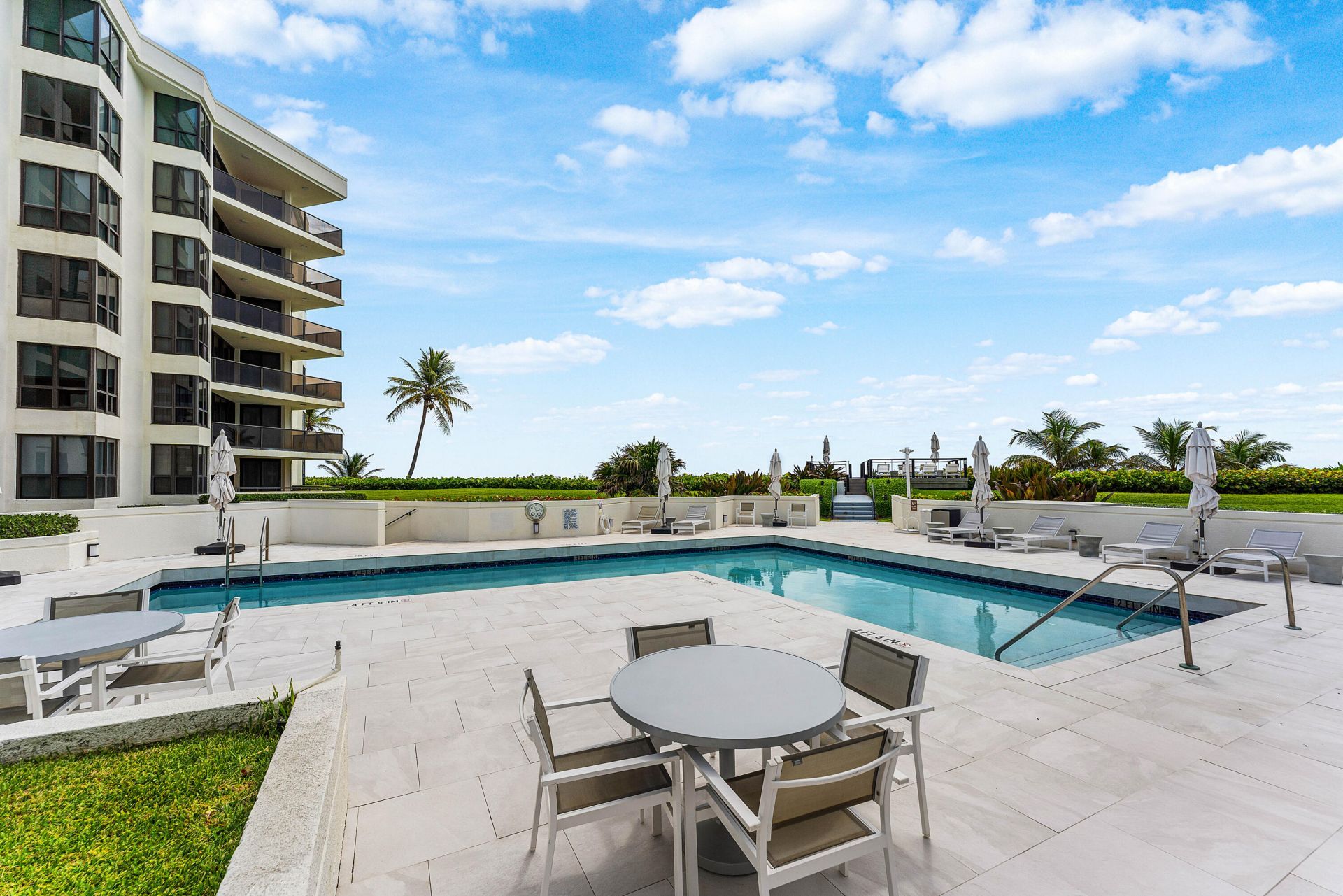 3120 S Ocean Boulevard, Unit 3-202, Palm Beach, FL 33480 Photo