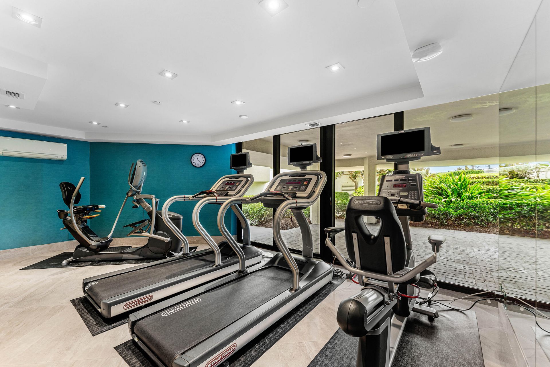 3120 S Ocean Boulevard, Unit 3-202, Palm Beach, FL 33480 Photo