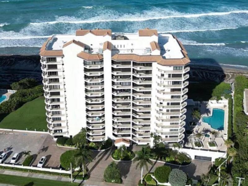 800 Ocean Drive, Unit 205, Juno Beach, FL 33408 Photo