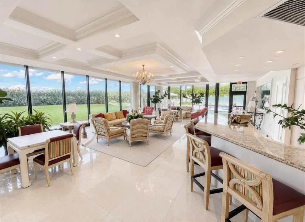 800 Ocean Drive, Unit 205, Juno Beach, FL 33408 Photo