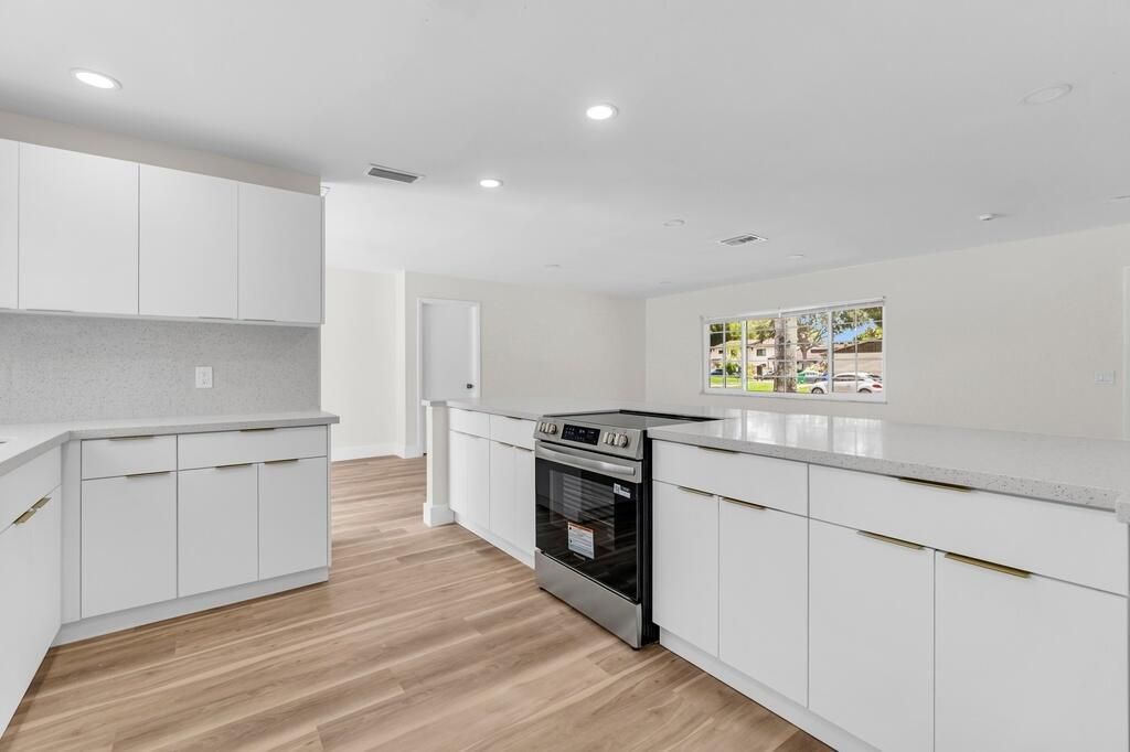 3905 E Woodscape Drive, Miramar, FL 33023 Photo