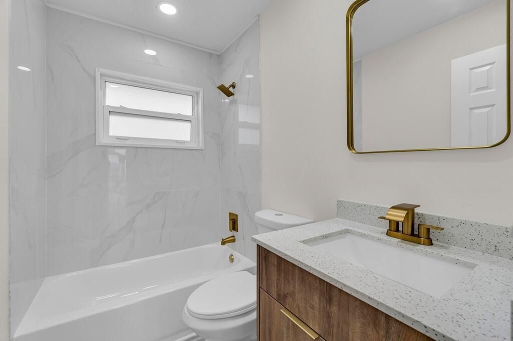3905 E Woodscape Drive, Miramar, FL 33023 Photo