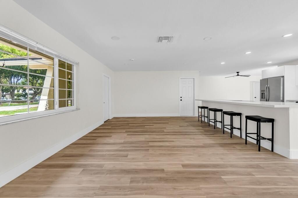 3905 E Woodscape Drive, Miramar, FL 33023 Photo