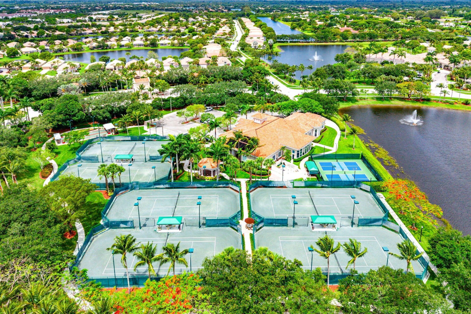 8240 Parini Way, Lake Worth, FL 33467 Photo