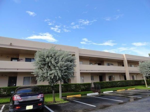 3212 Strawflower Way, Greenacres, FL 33467