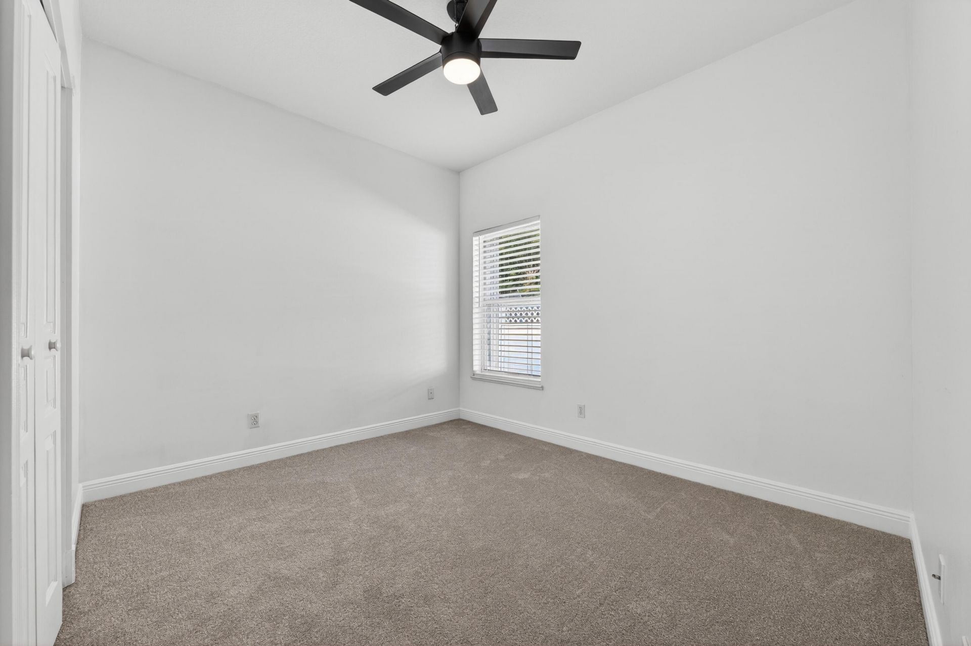 631 NE Muskrat Run, Port Saint Lucie, FL 34983 Photo