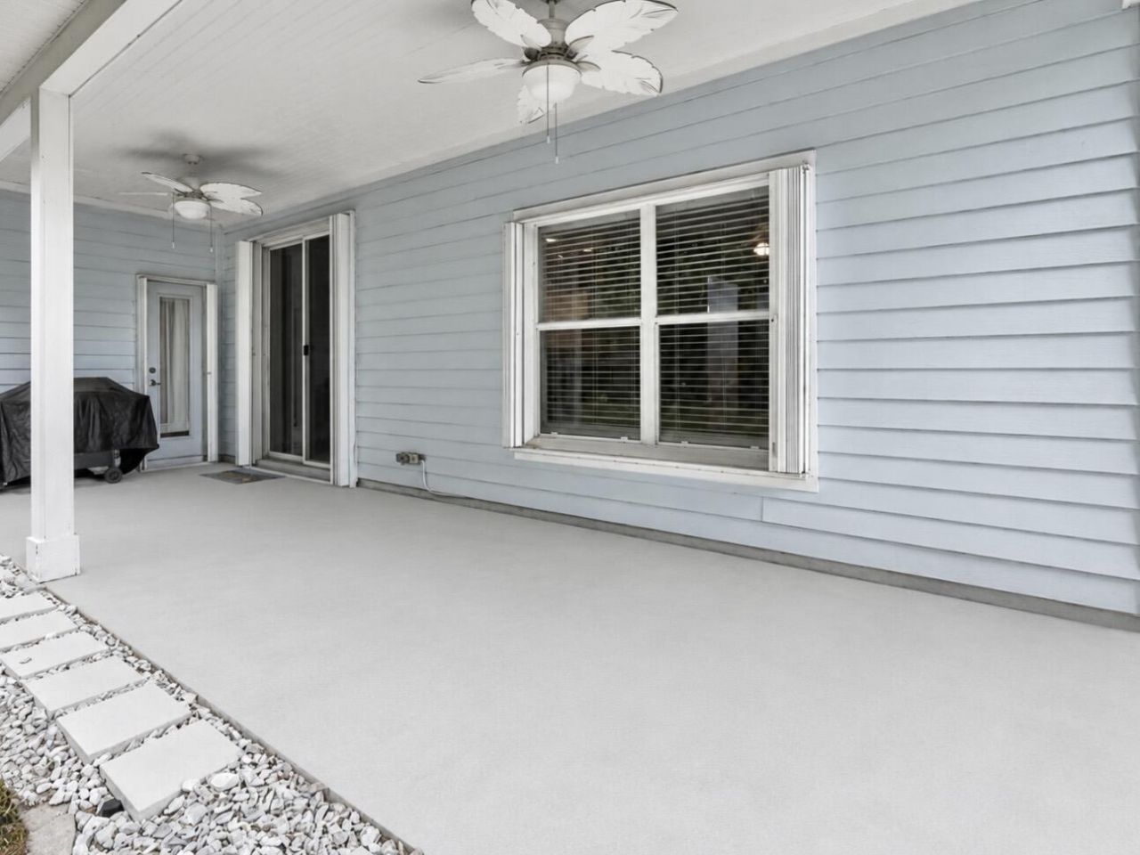 631 NE Muskrat Run, Port Saint Lucie, FL 34983 Photo
