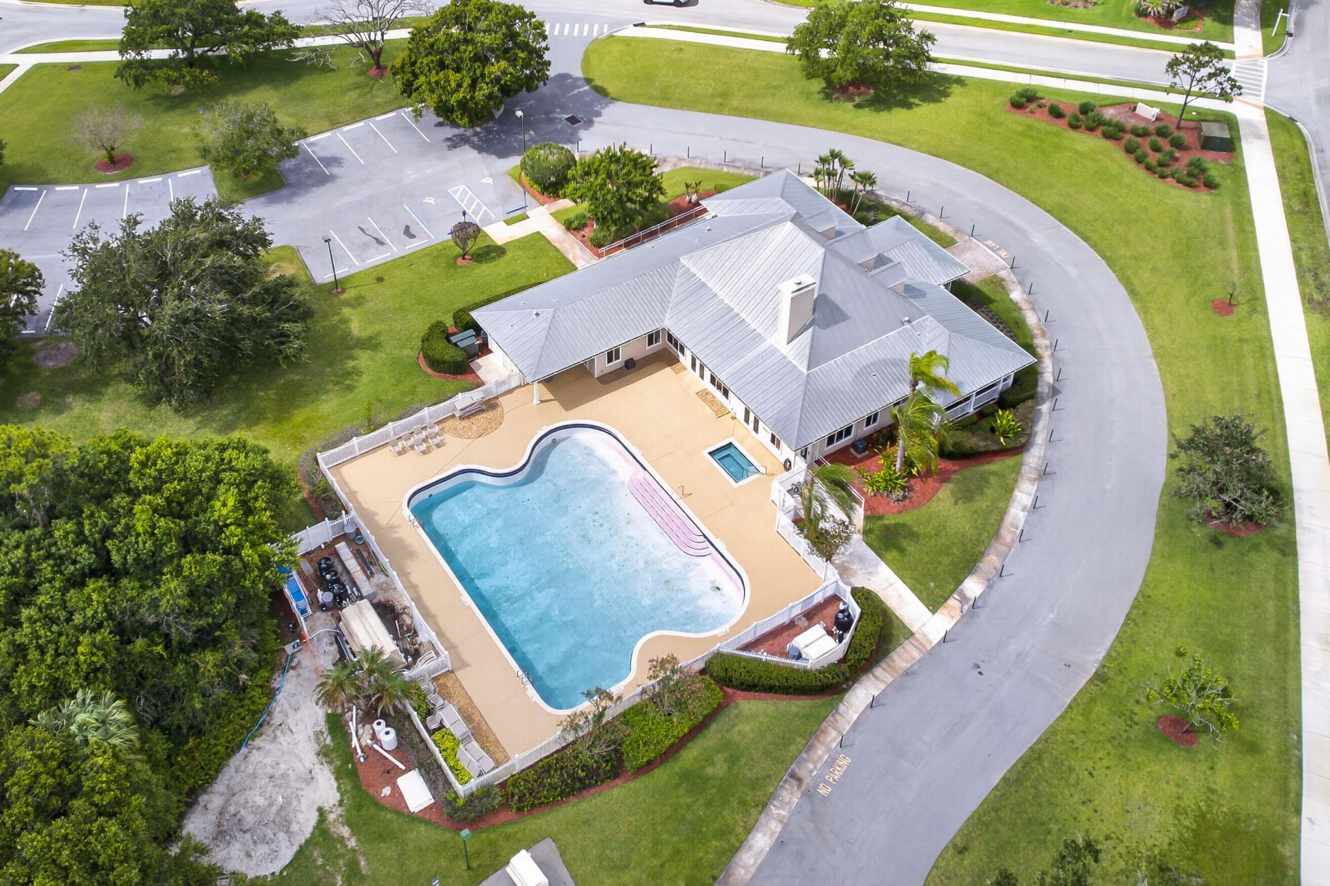 631 NE Muskrat Run, Port Saint Lucie, FL 34983 Photo