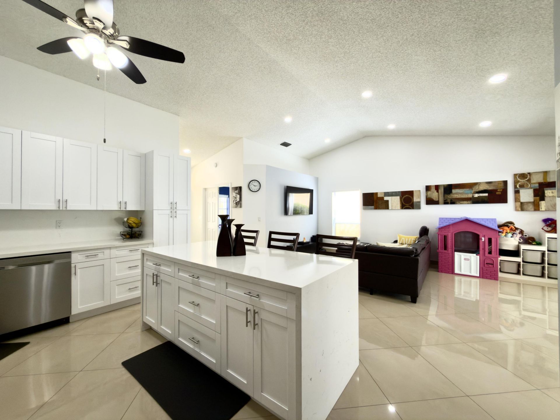10189 Balsa Way, Palm Beach Gardens, FL 33410 Photo