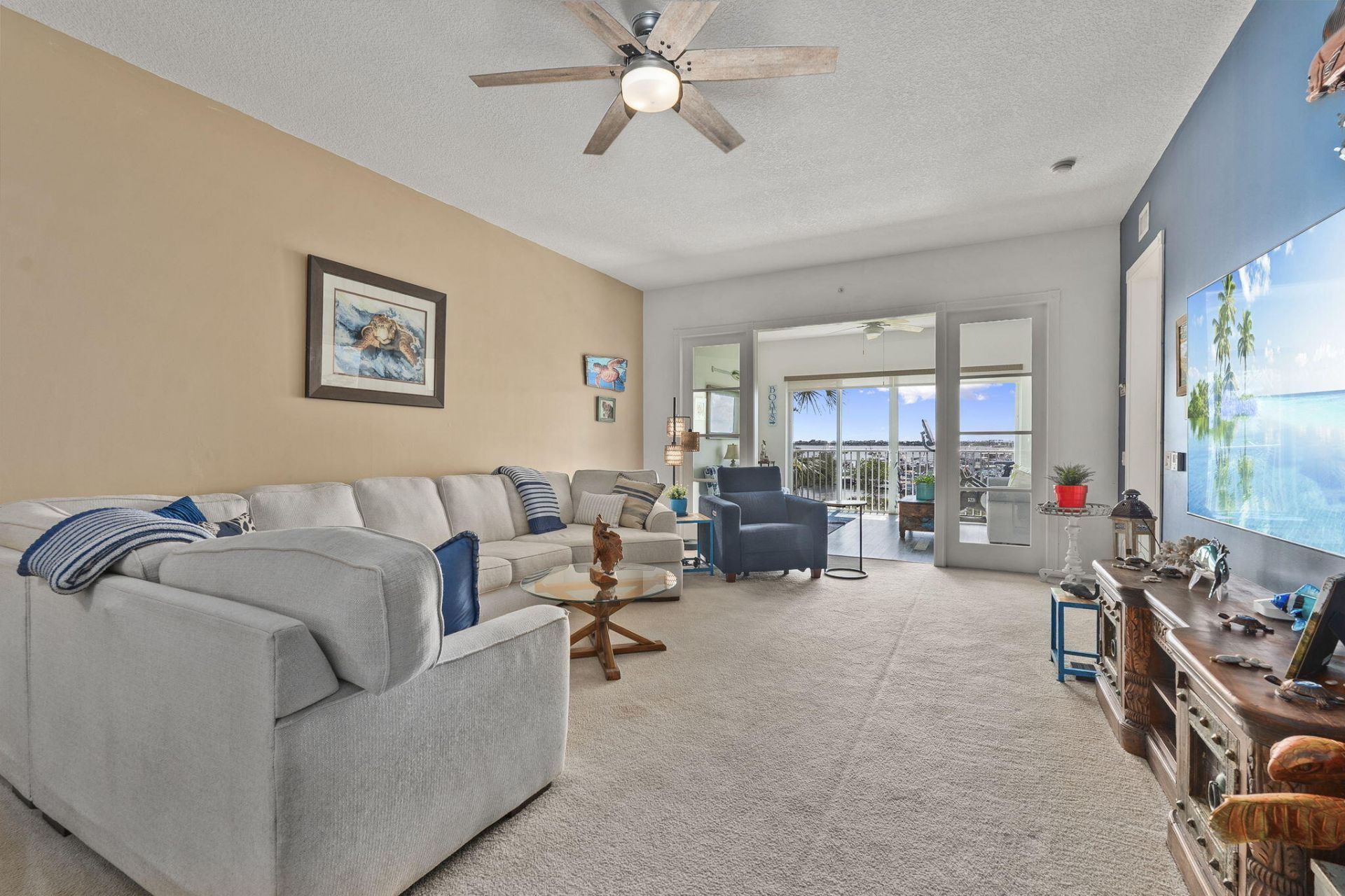 34 Harbour Isle Dr W, Unit 204, Fort Pierce, FL 34949 Photo