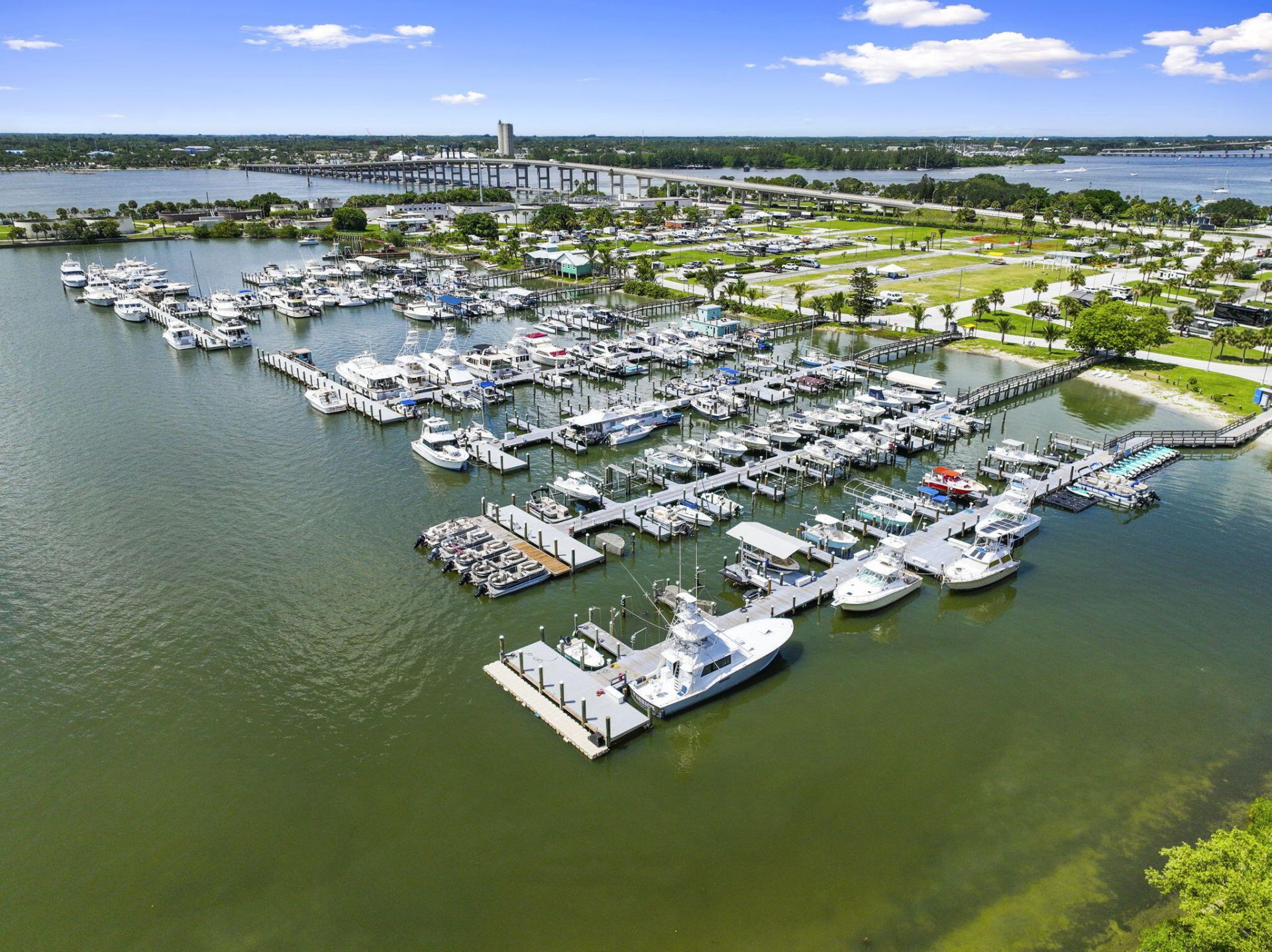 34 Harbour Isle Dr W, Unit 204, Fort Pierce, FL 34949 Photo