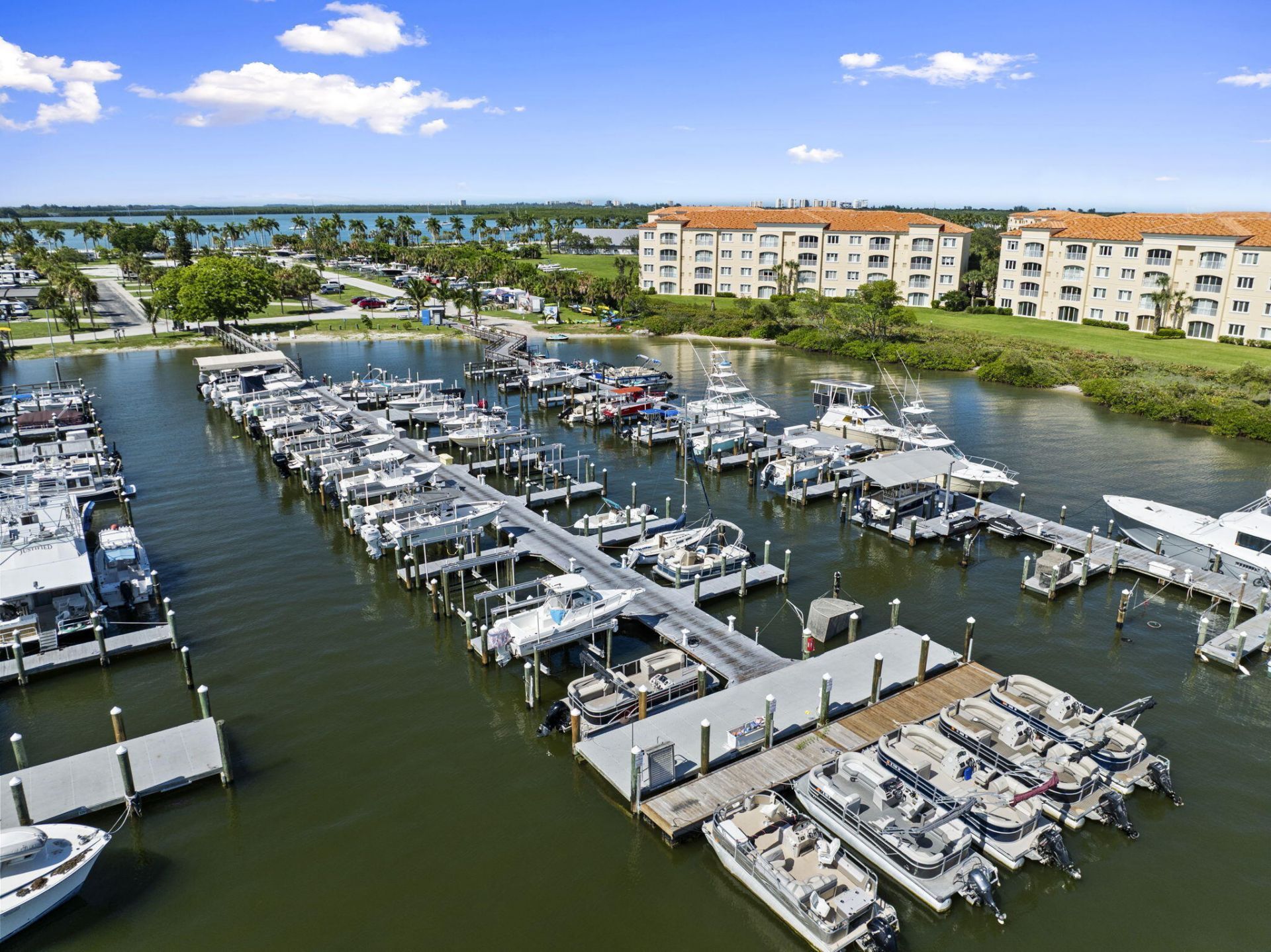 34 Harbour Isle Dr W, Unit 204, Fort Pierce, FL 34949 Photo