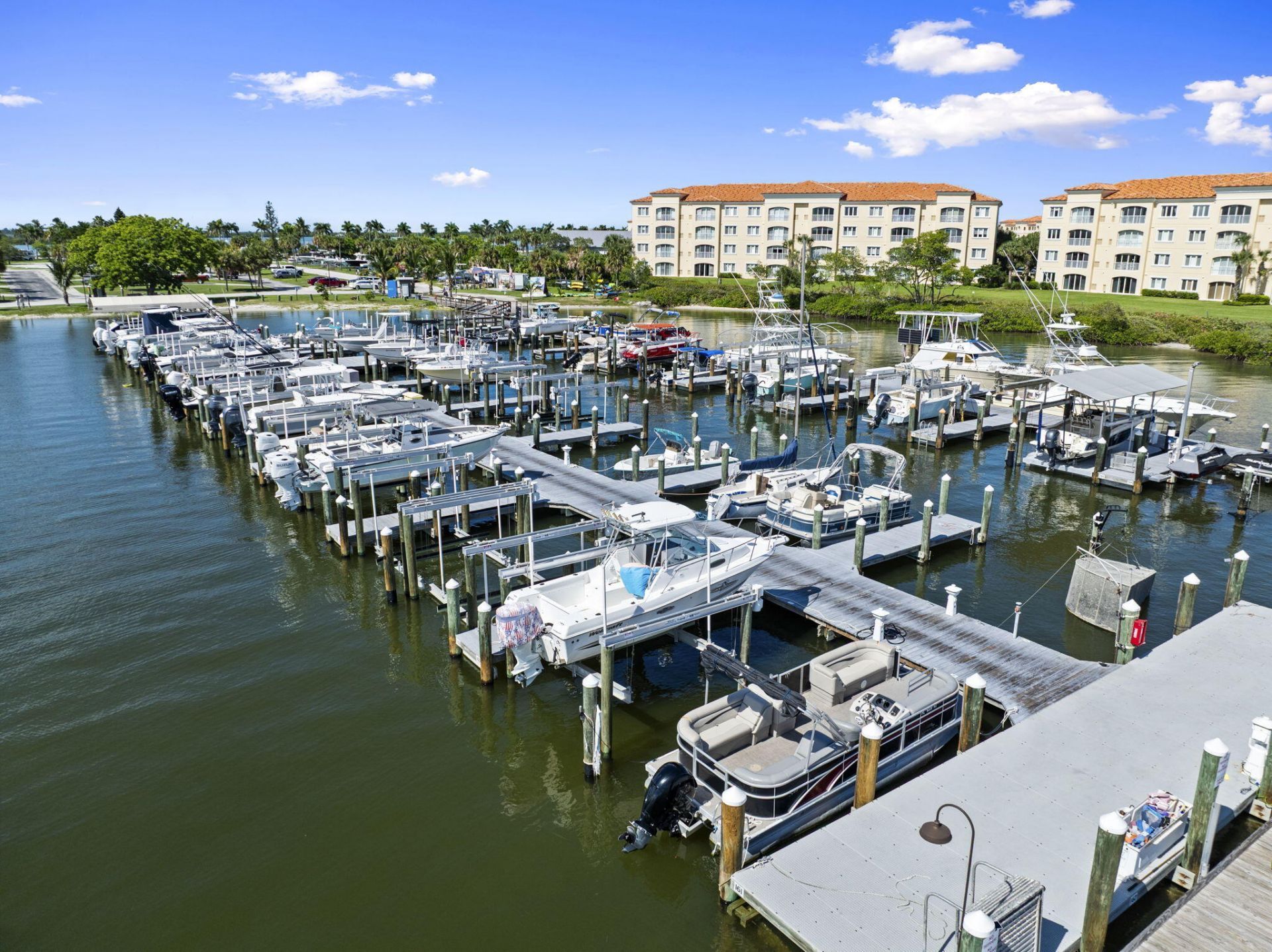 34 Harbour Isle Dr W, Unit 204, Fort Pierce, FL 34949 Photo