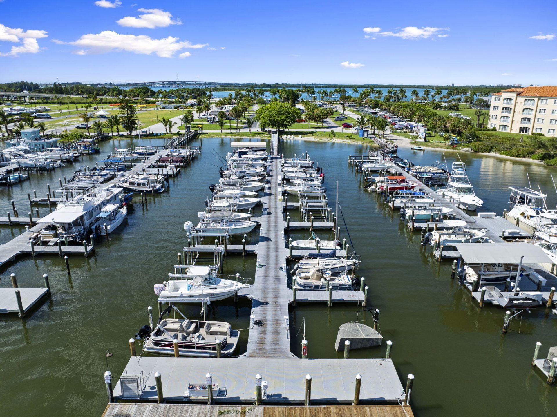 34 Harbour Isle Dr W, Unit 204, Fort Pierce, FL 34949 Photo