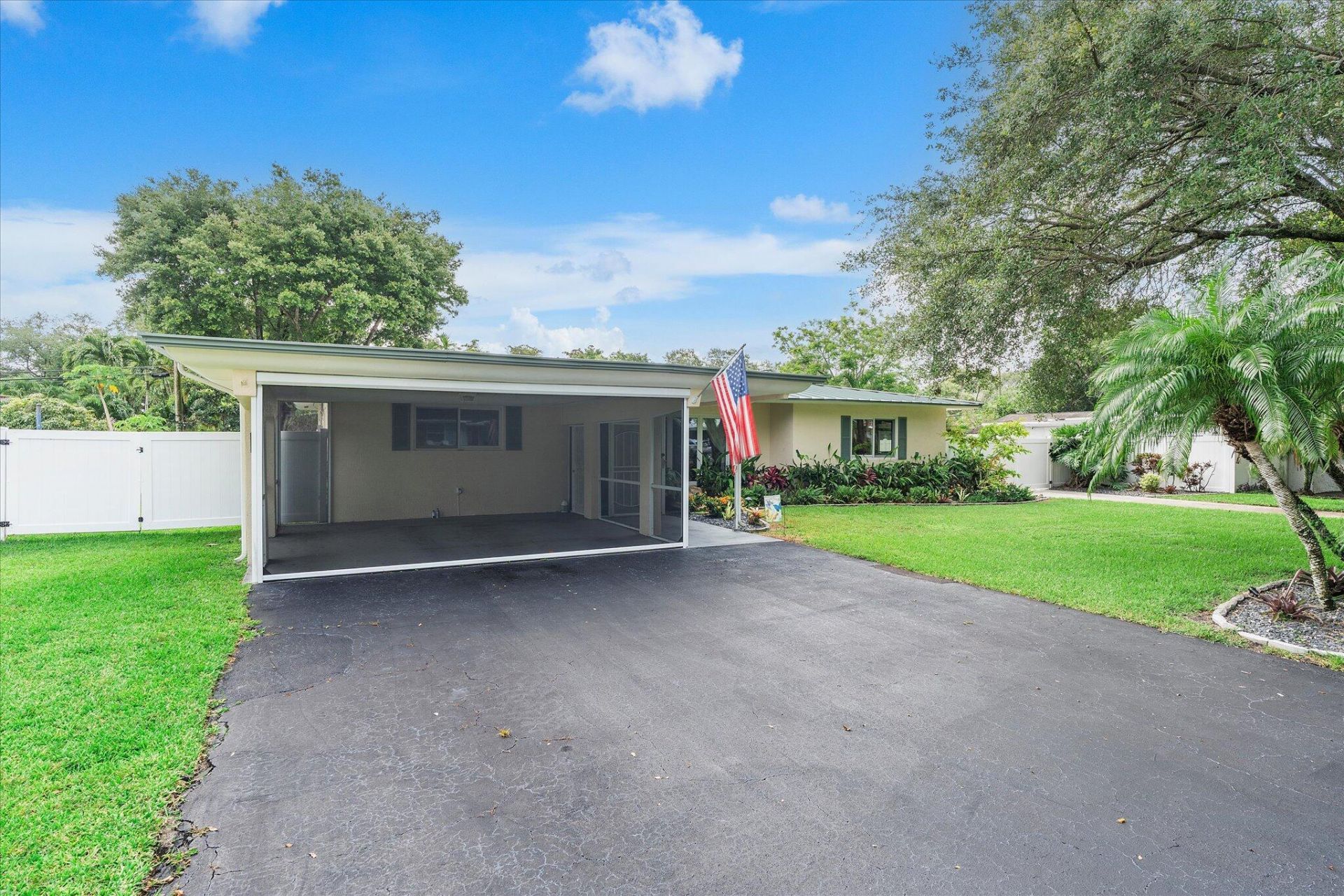 660 Azalea Court, Plantation, FL 33317 Photo