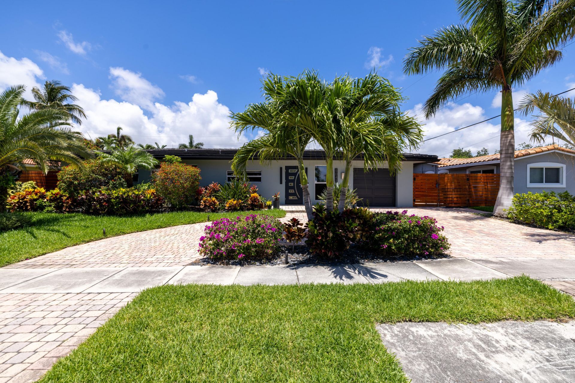 5041 NE 24th Avenue, Lighthouse Point, FL 33064 Photo