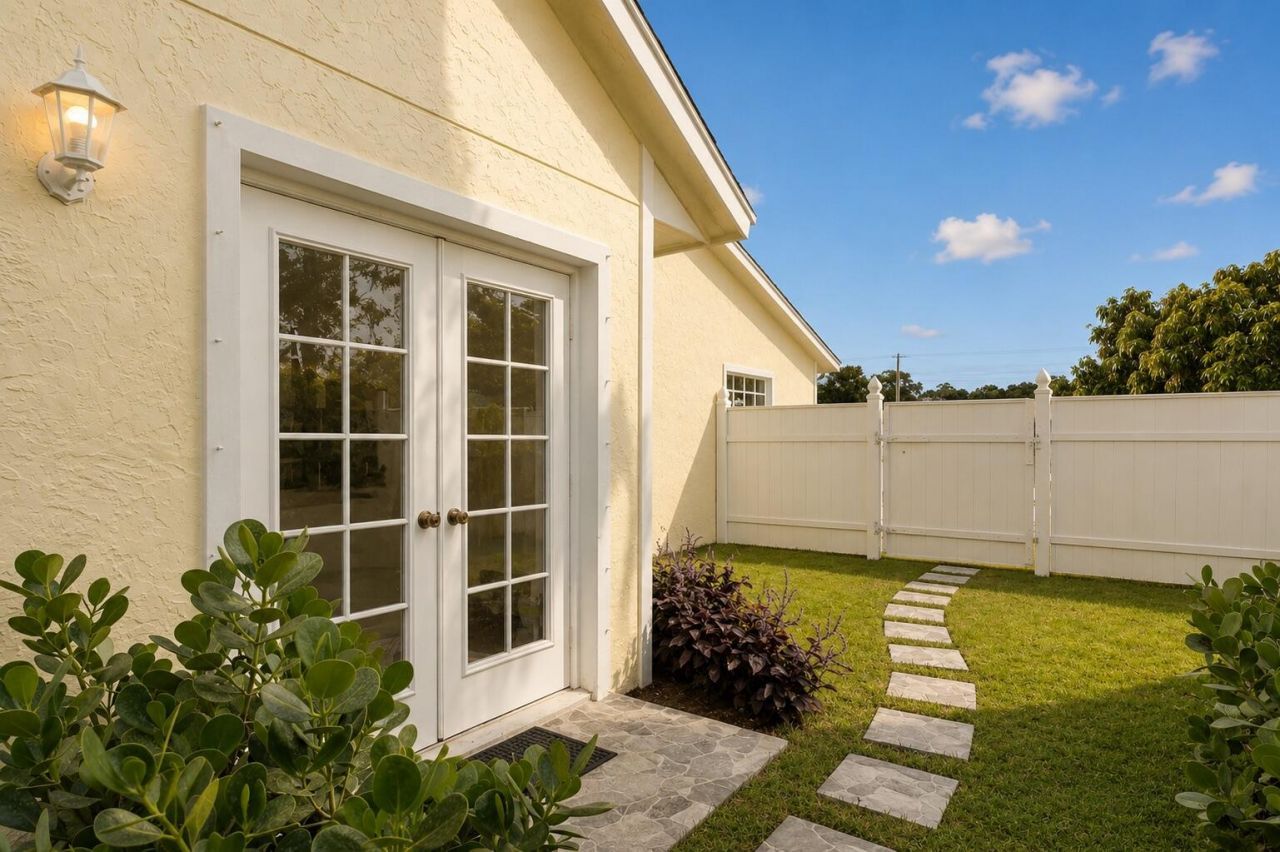 7416 Overlook Drive, Lake Worth, FL 33467 Photo