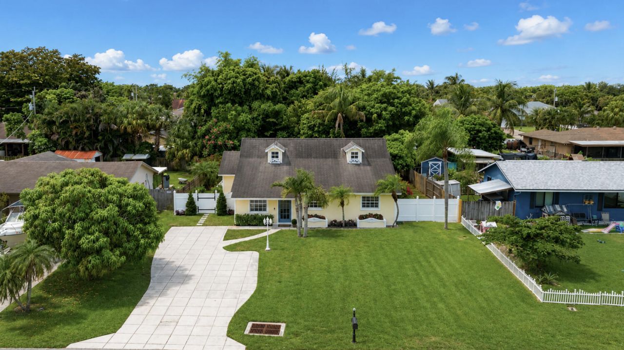 7416 Overlook Drive, Lake Worth, FL 33467 Photo