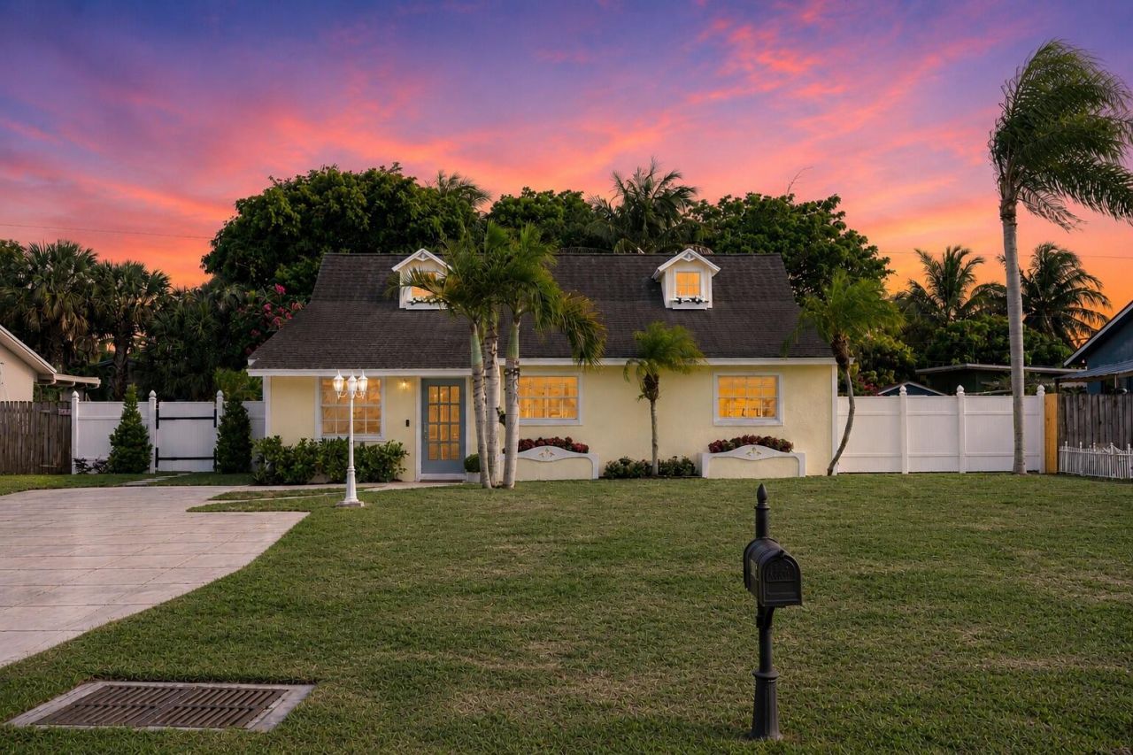 7416 Overlook Drive, Lake Worth, FL 33467 Photo