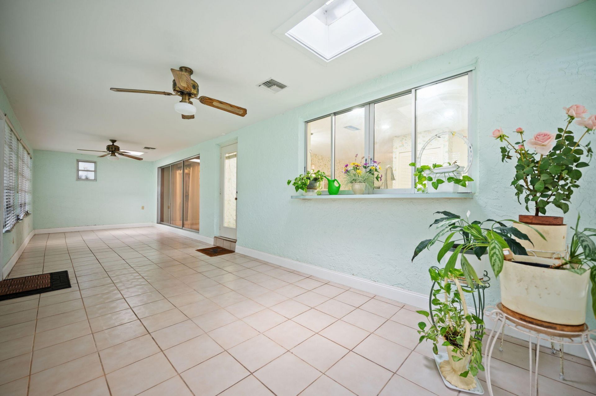 4245 NW 115th Avenue, Sunrise, FL 33323 Photo