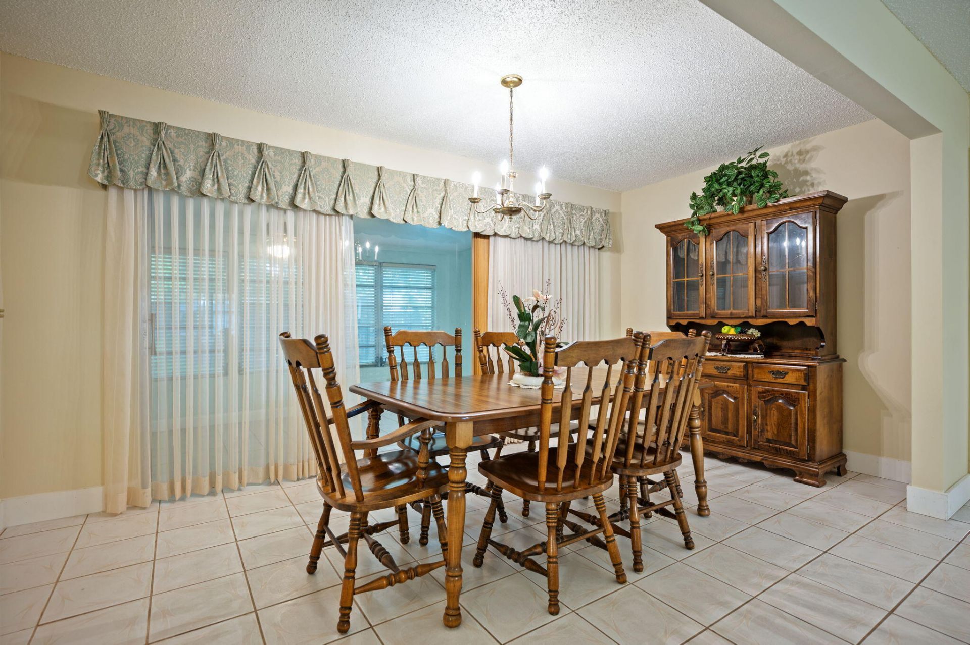 4245 NW 115th Avenue, Sunrise, FL 33323 Photo