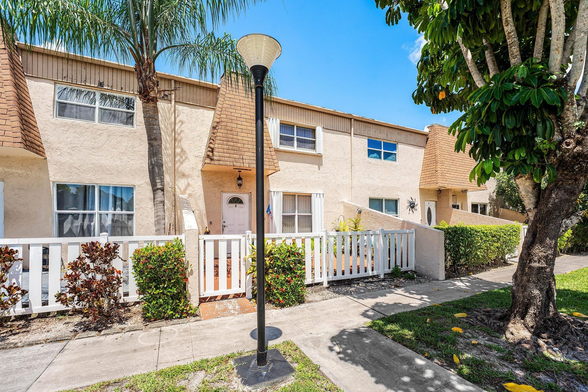 1105 NW 80th Terrace, Unit E, Margate, FL 33063 Photo