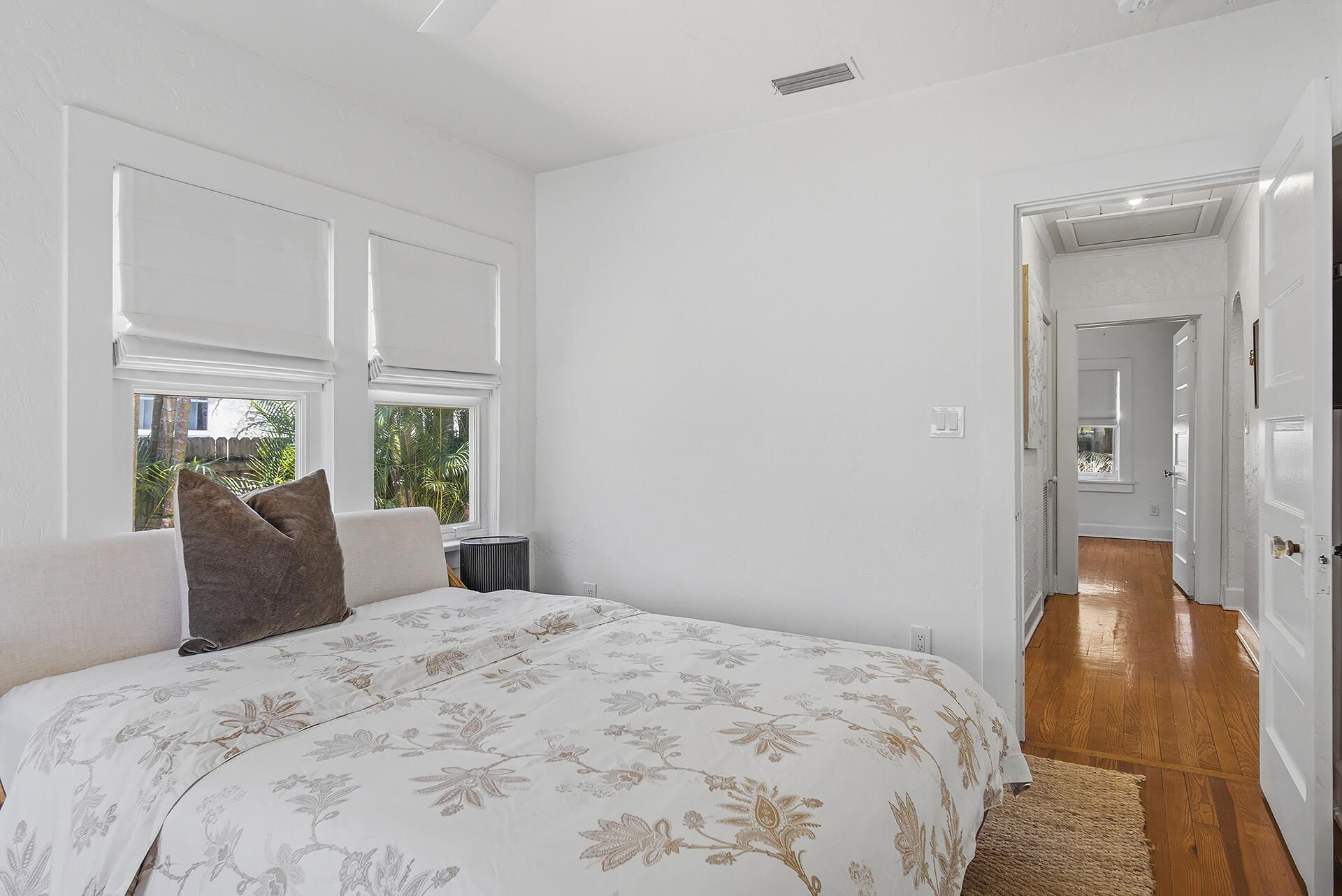 810 Avon Road, West Palm Beach, FL 33401 Photo